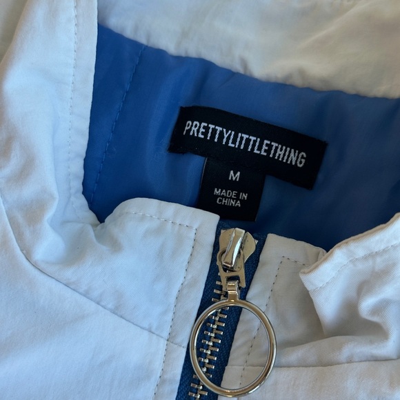 PrettyLittleThing Blue Oversized Slogan Zipped Racer Bomber Jacket - Picture 5 of 6